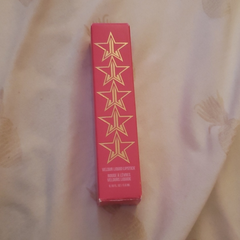 Jeffree star liquid lip in shade deceased